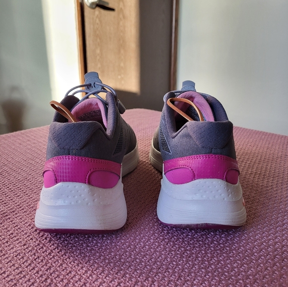 Skechers Go Walk Arch Fit Shoes Womens 9 Gray/ Pink Comfort Athletic - Picture 5 of 13